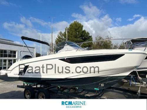 Beneteau Flyer 23 Spesifikasjoner og anmeldelser